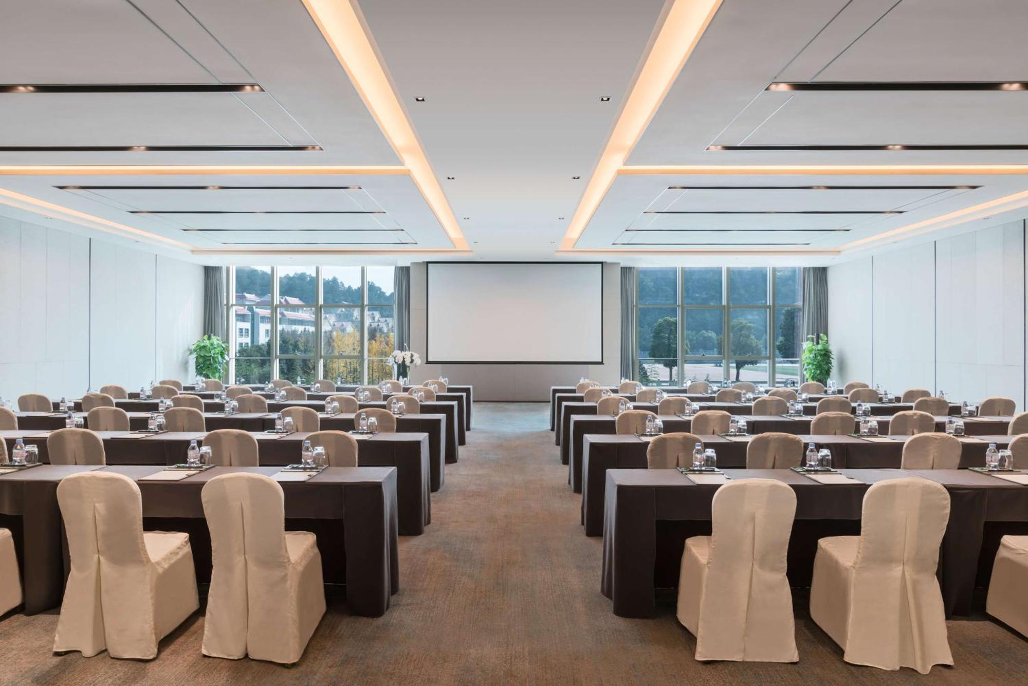 Doubletree By Hilton Hotel Shiyan Shiyan  Zewnętrze zdjęcie