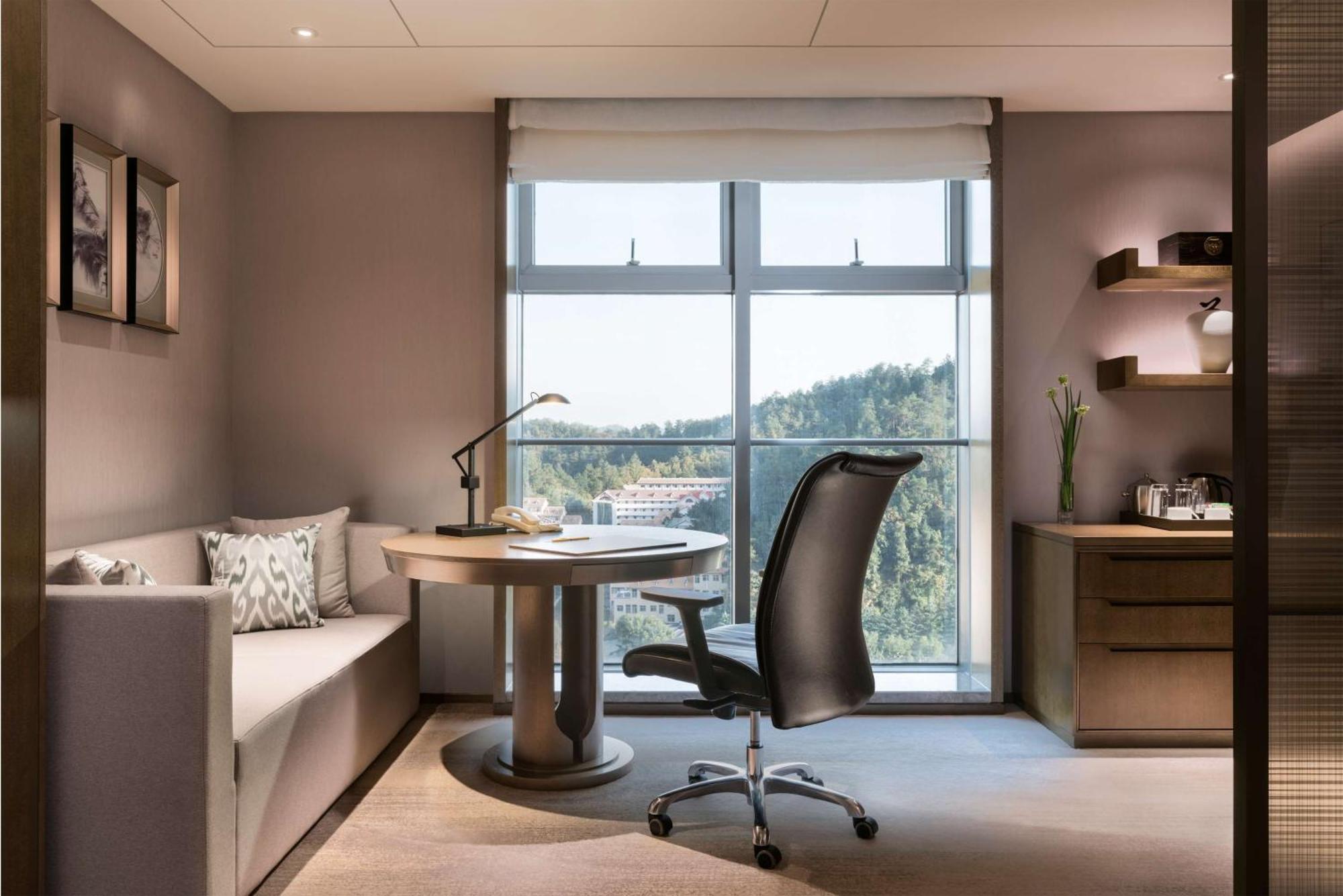 Doubletree By Hilton Hotel Shiyan Shiyan  Zewnętrze zdjęcie